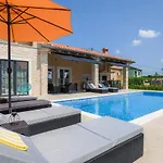 Istra By Solis Porec וילה Maruzini